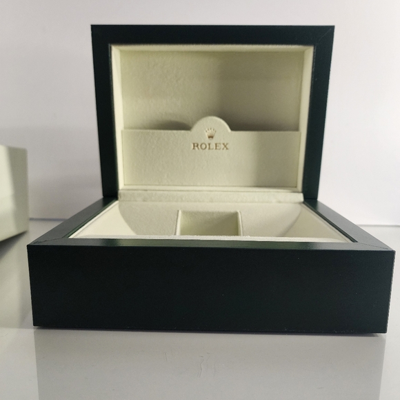 Vintage Rolex Watch Box Mint condition - Picture 8 of 15